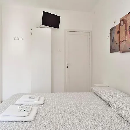 L'altra Locazione Turistica Apartment *